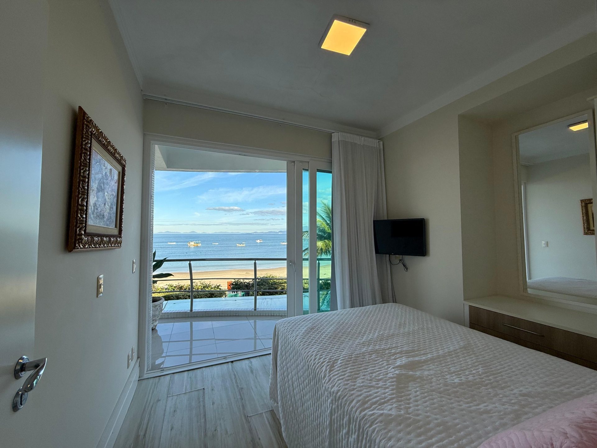 FRENTE MAR ZIMBROS (26) - Rocccoimob Imobiliária em Bombinhas