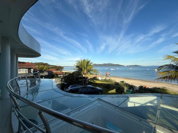 FRENTE MAR ZIMBROS (34) - Rocccoimob Imobiliária em Bombinhas