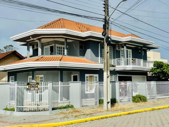 ZIMBROS 1 scaled - Rocccoimob Imobiliária em Bombinhas