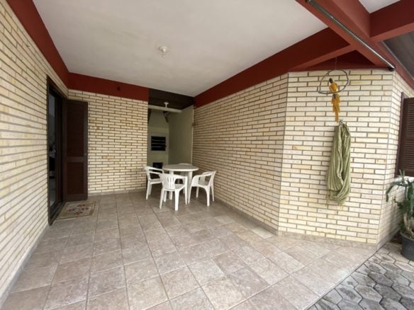 Casa en venta en Bombas scaled - Rocccoimob Imobiliária em Bombinhas