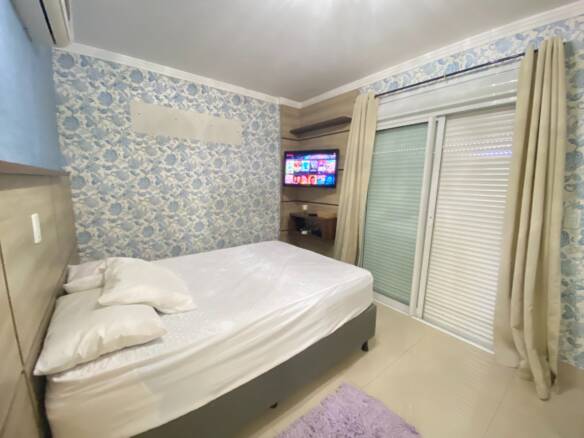 Apartamento em quatro ilhas - Rocccoimob Imobiliária em Bombinhas