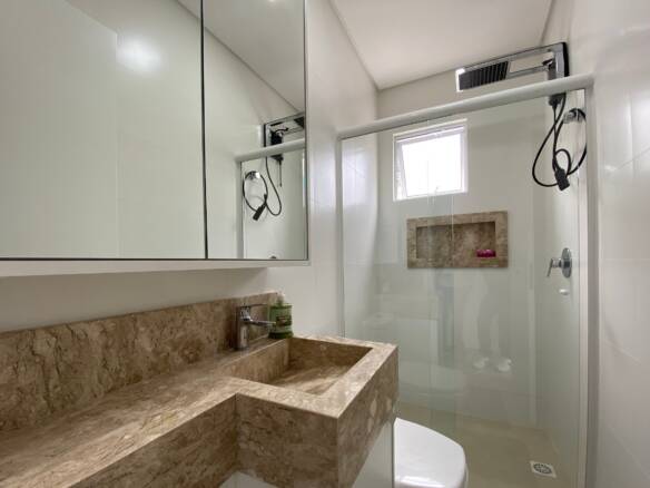 foto13 scaled - Rocccoimob Imobiliária em Bombinhas