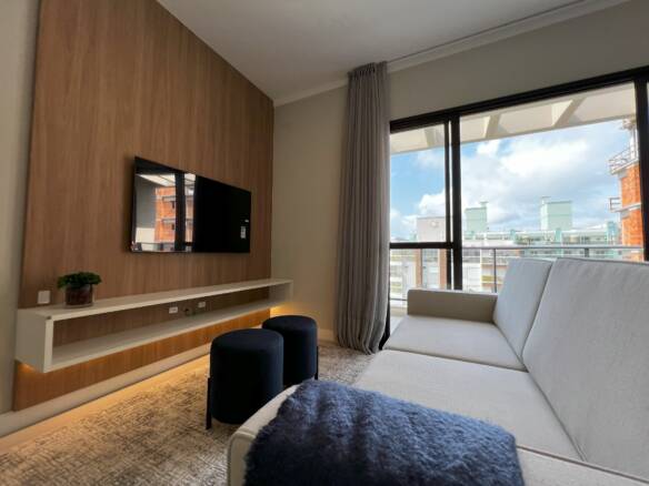 Apartamento mobiliado em Mariscal scaled - Rocccoimob Imobiliária em Bombinhas