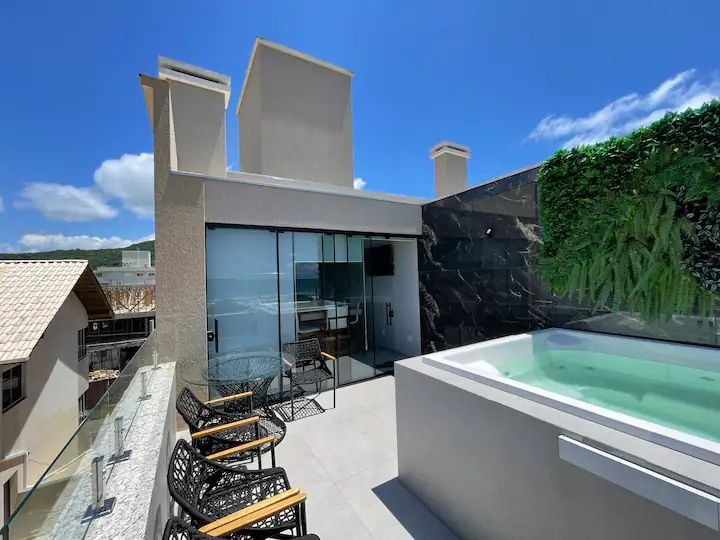 Apartamento em Mariscal 4 – Roccoimob Imobiliária em Bombinhas Apartamento em Mariscal 4 - Rocccoimob Imobiliária em Bombinhas