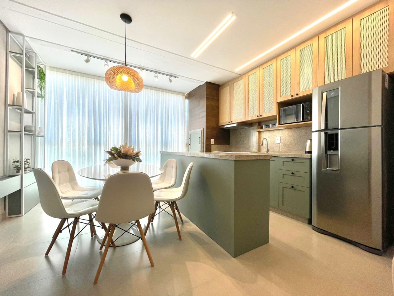 apartamento a venda em Canto Grande - Rocccoimob Imobiliária em Bombinhas