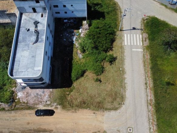 Terreno esquinero en venta en Canto Grande – Bombinhas / SC