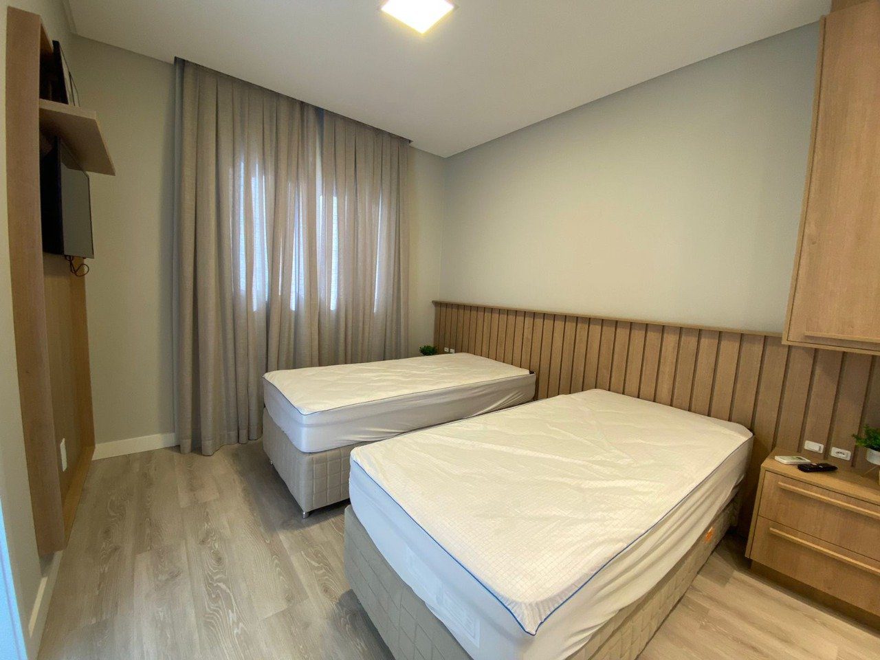 Suíte 03 (2) - Rocccoimob Imobiliária em Bombinhas