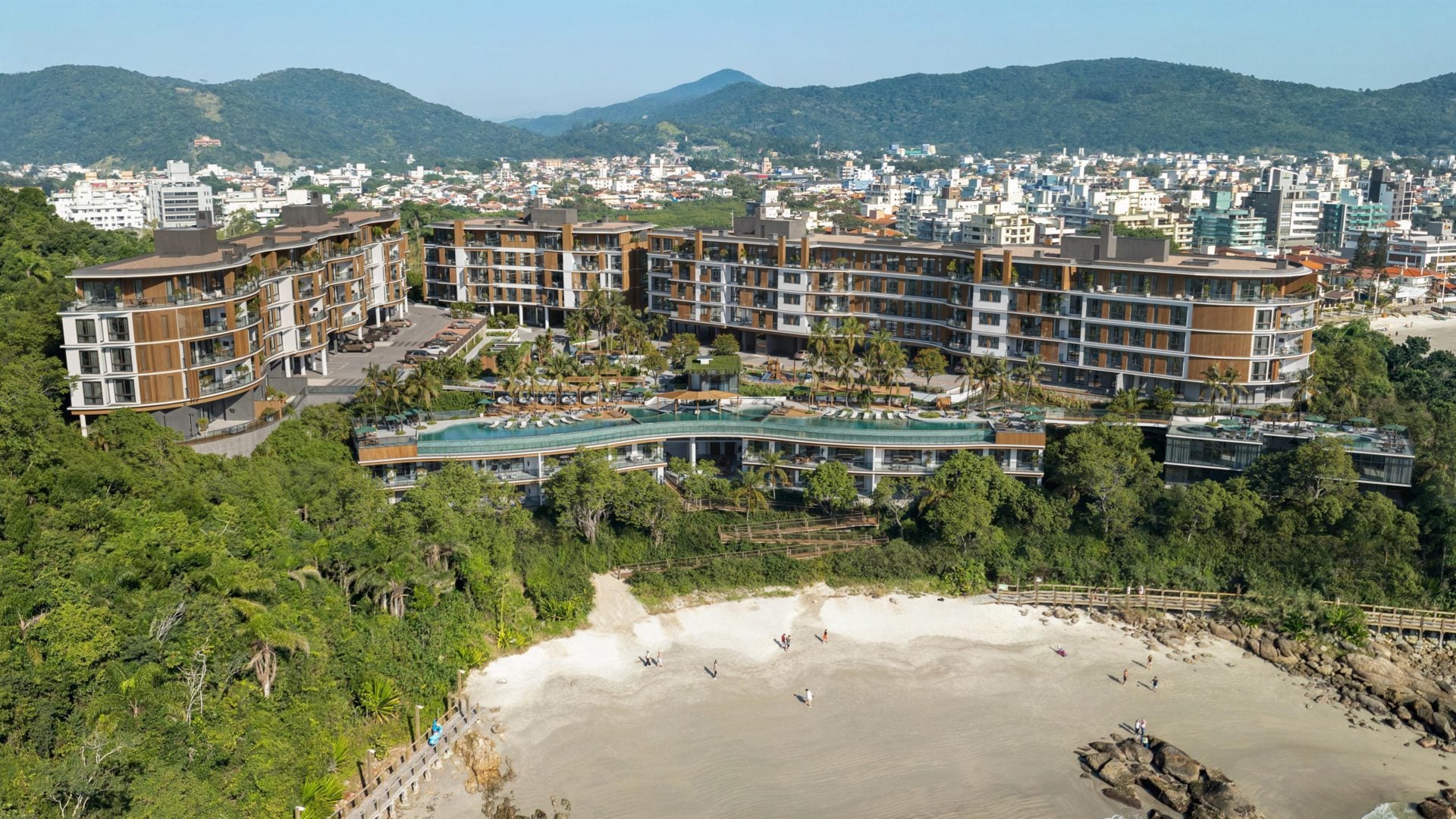 Porto Ribeiro Village – High Standard Apartments in Praia do Ribeiro in Bombinhas