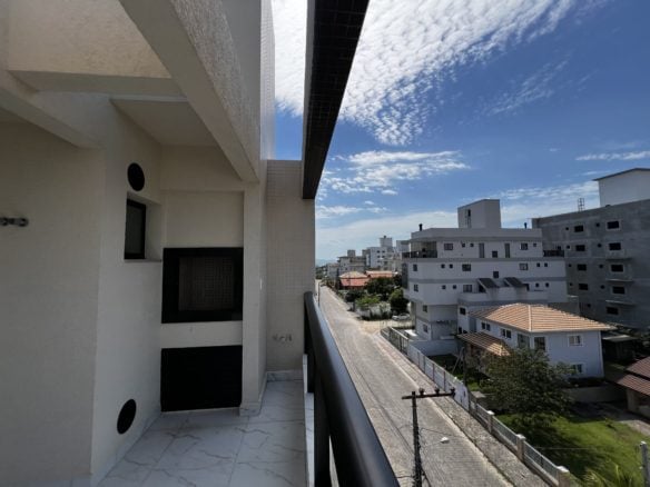 Ático Dúplex en Venta en Mariscal – 3 Suites a 230m del Mar en Bombinhas