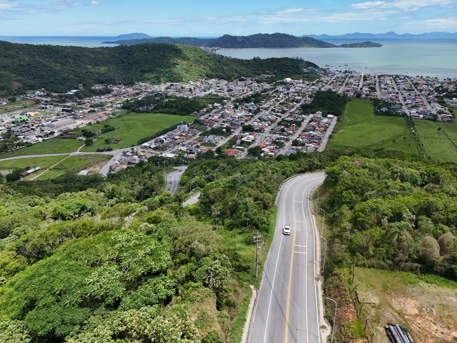 20241216 145847 29D01207 escalado - Roccoimob Real Estate en Bombinhas 20241216 145847 29D01207 a escala - Rocccoimob Real Estate en Bombinhas