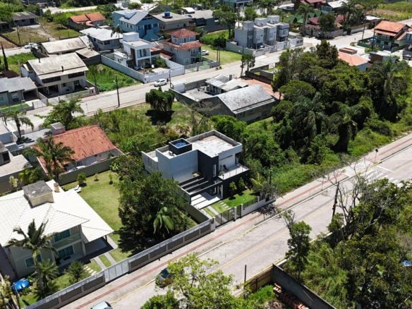 CASA AGATA PRAIA DO MARISCAL (4) - Rocccoimob Imobiliária em Bombinhas