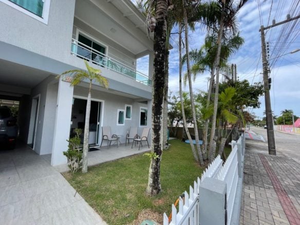 casa seu miguel 20 scaled - Rocccoimob Imobiliária em Bombinhas