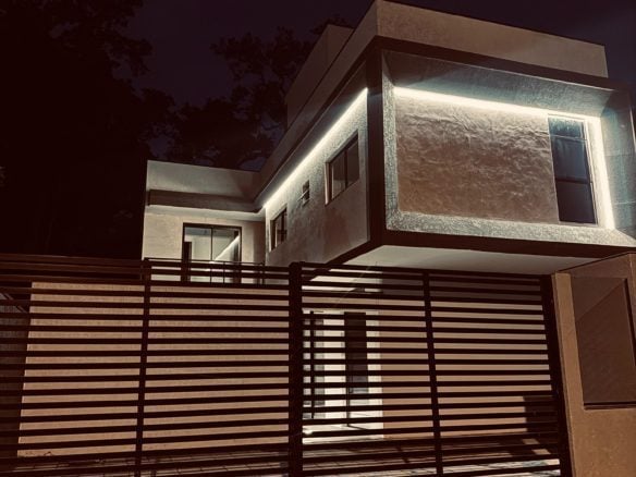 Casa a venda na Praia do Mariscal!d433d581 98e1 4bd2 afa5 089b8b36d0de - Rocccoimob Imobiliária em Bombinhas