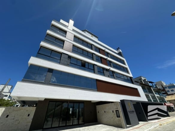 Apartamento com Vista para o Mar — 100 metros da Praia de Mariscal - Rocccoimob Imobiliária em Bombinhas