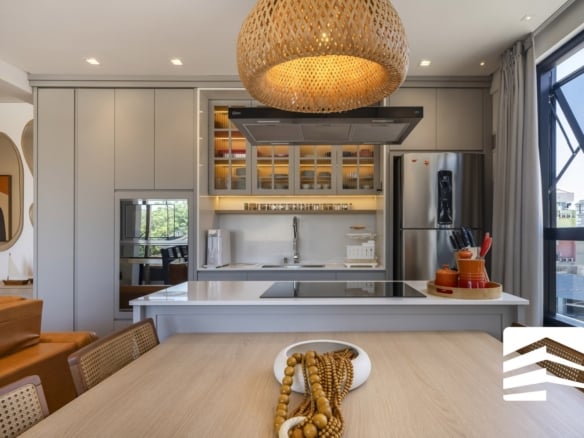 Apartamento mobiliado e decorado, no centrinho de Canto Grande! - Rocccoimob Imobiliária em Bombinhas