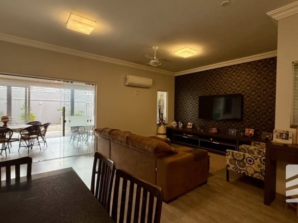 Casa a venda mobiliada na Praia Do Mariscal Bombinhas SC! - Rocccoimob Imobiliária em Bombinhas