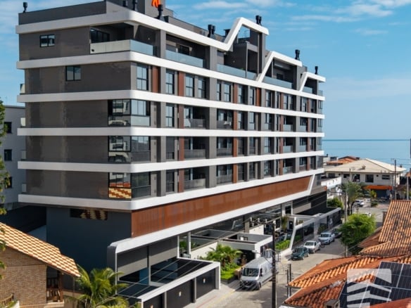 Apartamento de 3 Suítes com Vista Mar na Praia de Bombas e Lazer Completo - Rocccoimob Imobiliária em Bombinhas